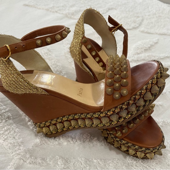 Authentic Christian Louboutin shoes - Picture 2 of 5